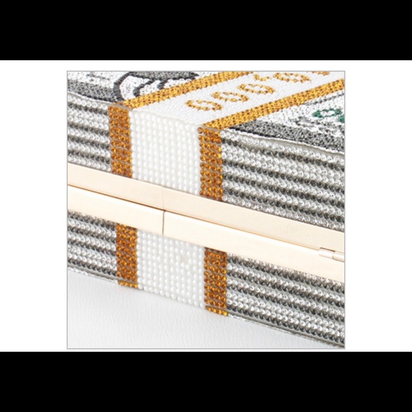 Lot of 10 🆕 10,000 MONEY stack || clutch bag w/ pearl & chain strap - Picture 6 of 7